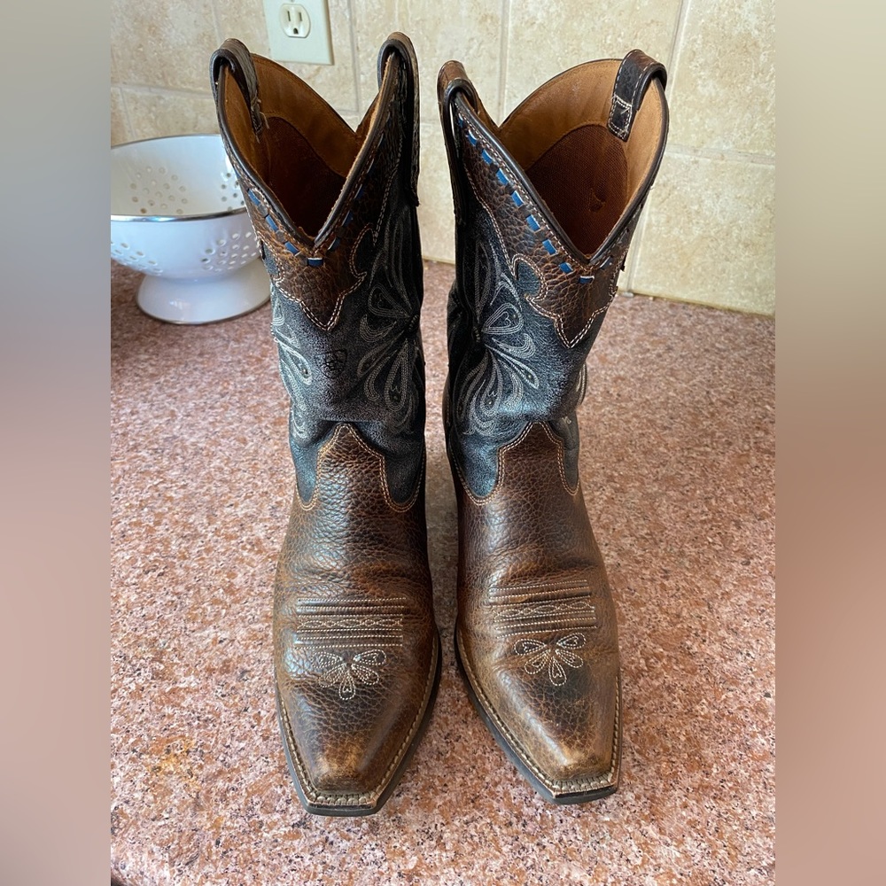 Ariat Cowboy Boots